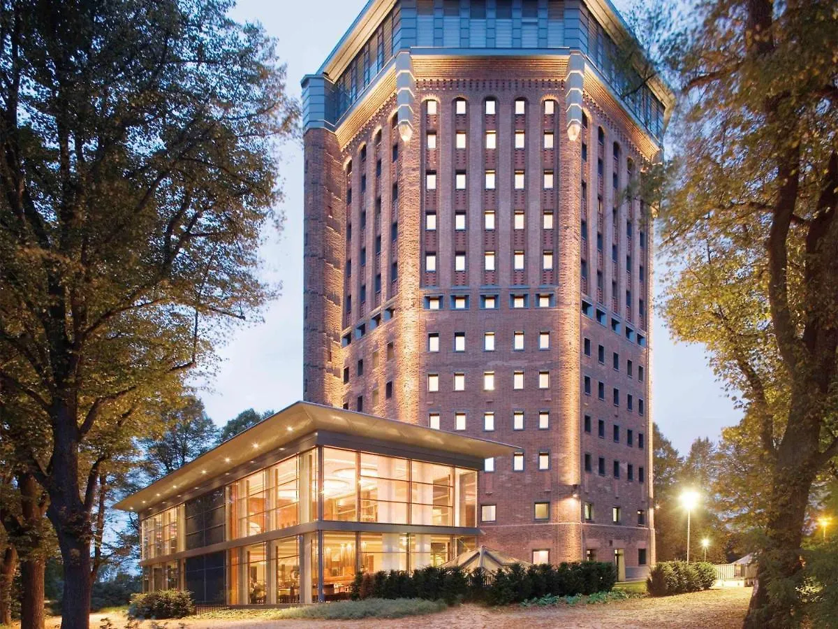Moevenpick Hotel Hamburg City 4*,