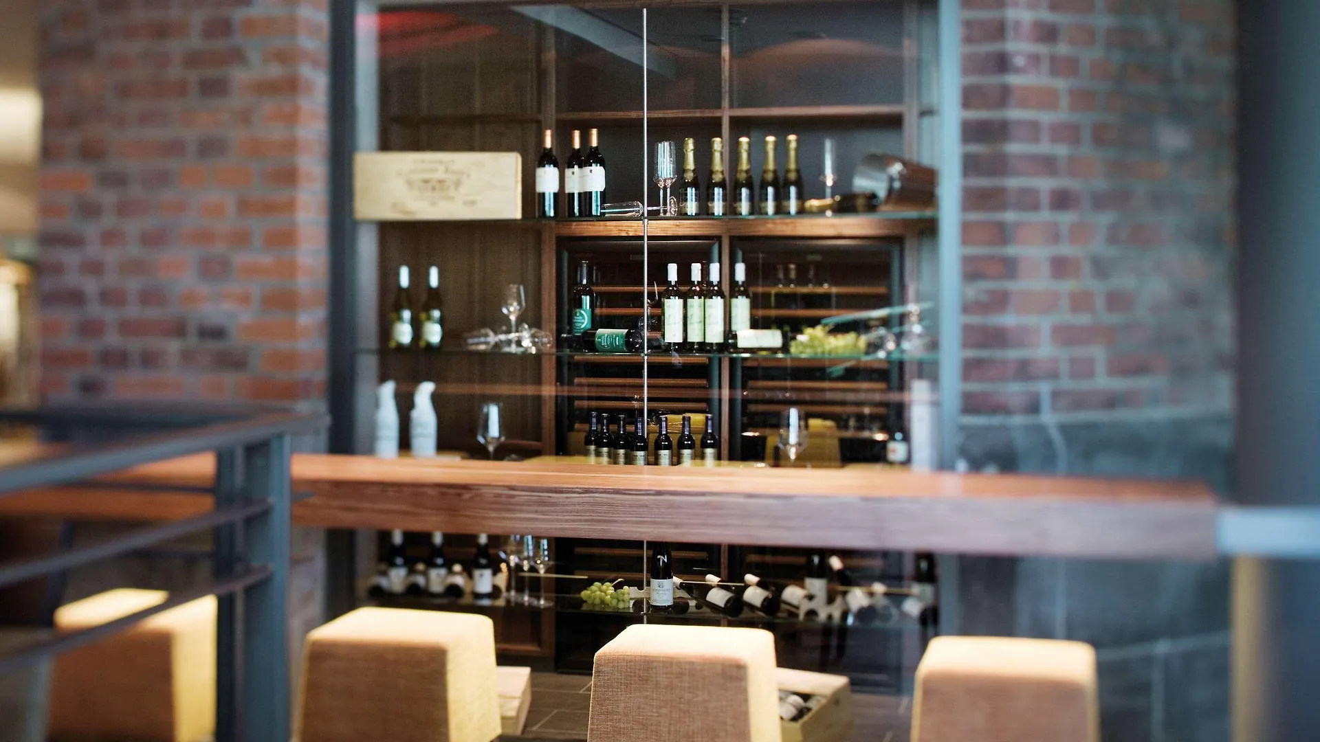 Moevenpick Hotel Hamburg City 4*,