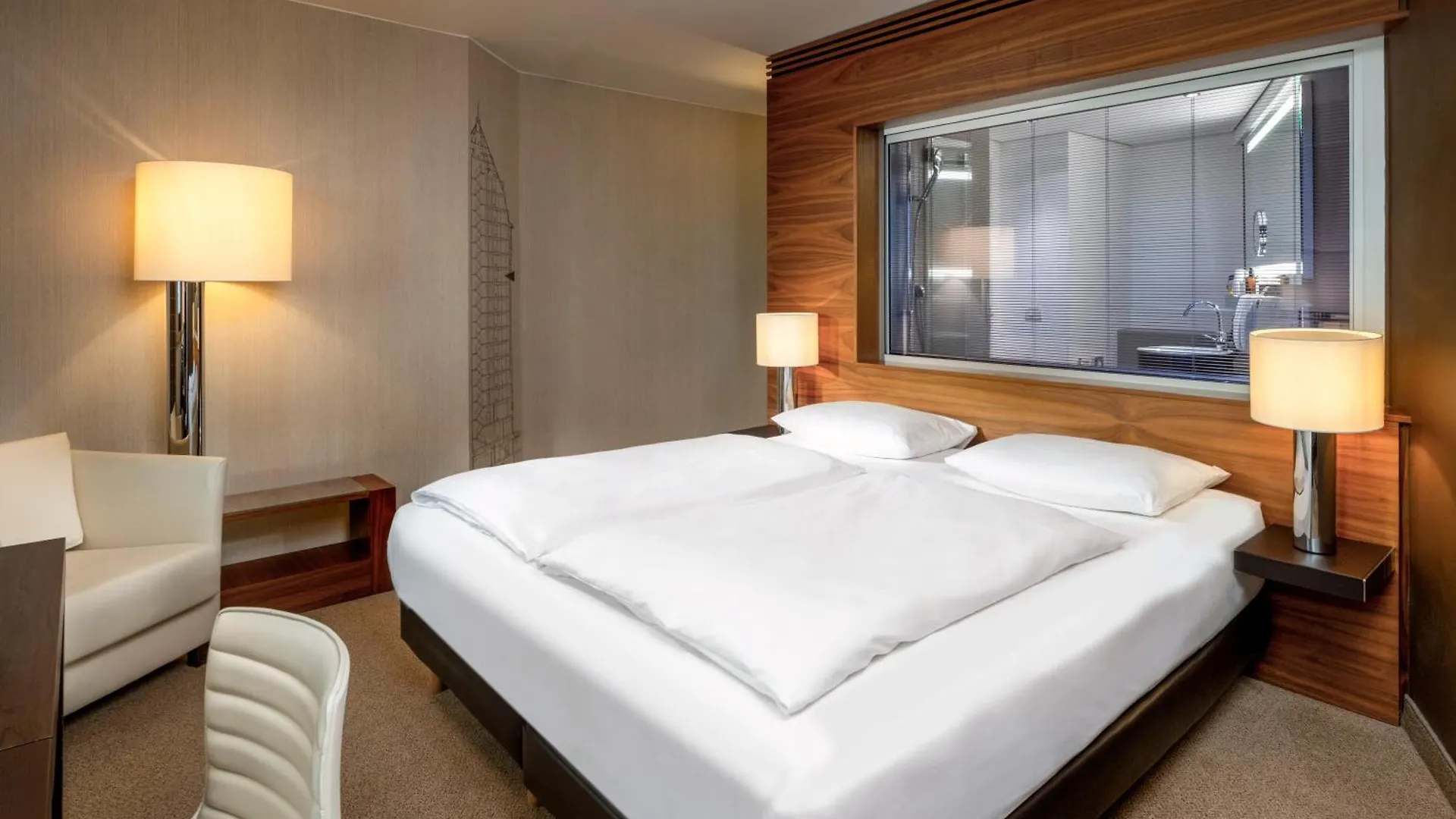 Mövenpick Hotel Hamburg-Harburg 4*,  Tyskland